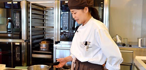 白井　円香