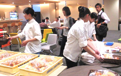 京都経済センター 洋菓子・パン出張販売2